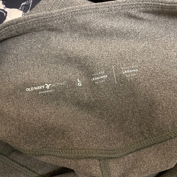 Lululemon Tops and Old Navy Pants Fitness Bundle Small/Med - GUC to EUC! - Picture 8 of 8